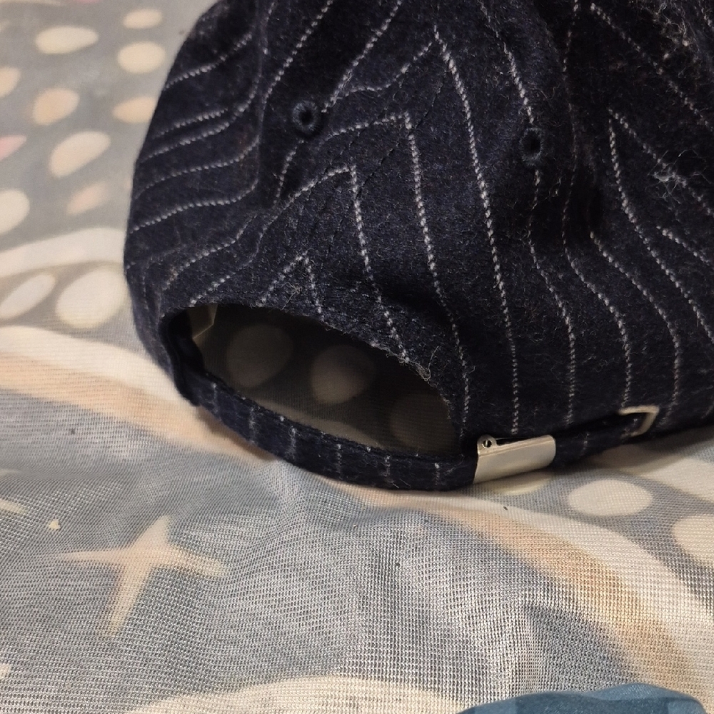 Aerie Dark Blue Snap Back - Picture 2 of 5